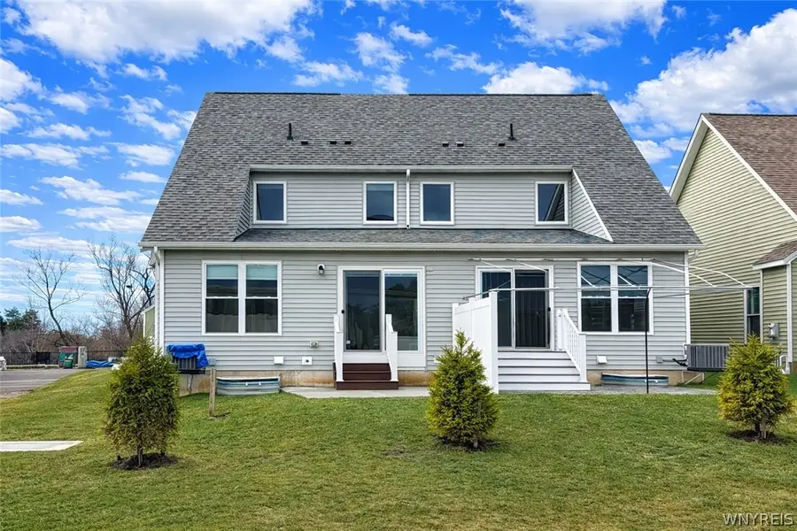 902 Carriage Lane, Buffalo, NY 14224 - #2