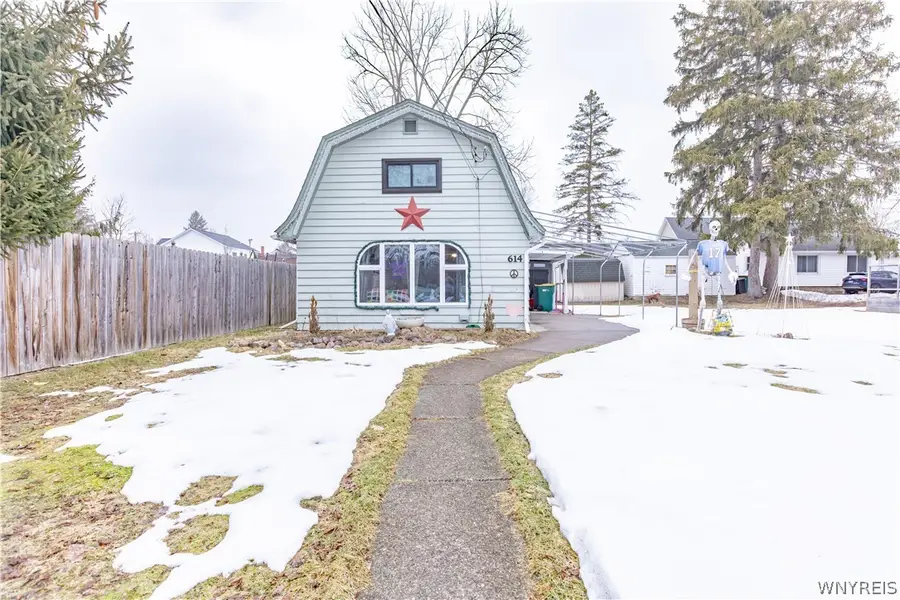 614 Crescent Avenue, East Aurora, NY 14052 - #2