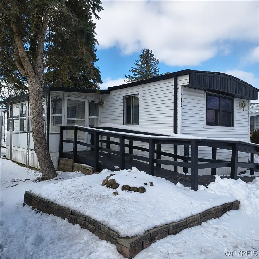 6035 Transit/ 103 Fernwood #103, Lockport, NY 14094 - #2