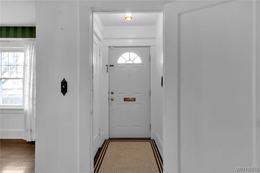 100 Knowlton Avenue, Buffalo, NY 14217 - #3