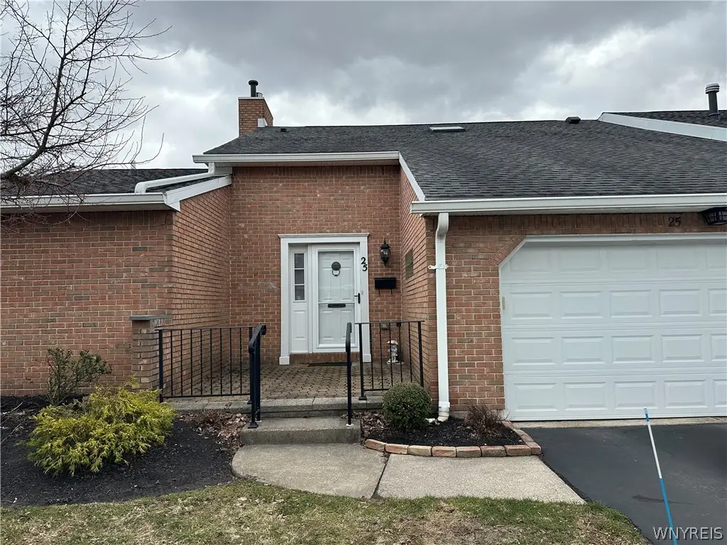 25 Wellington Court, Buffalo, NY 14221 - #1