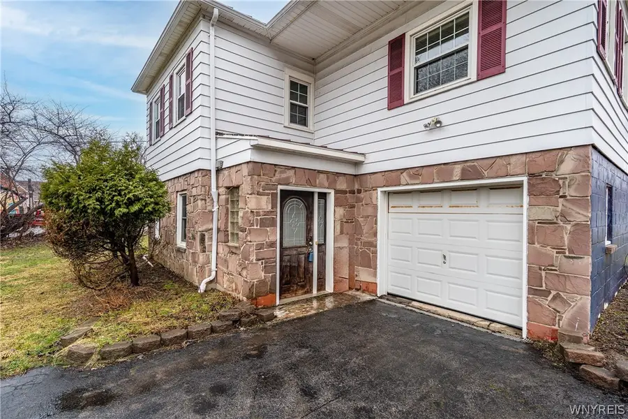 8465 Transit Road, East Amherst, NY 14051 - #3