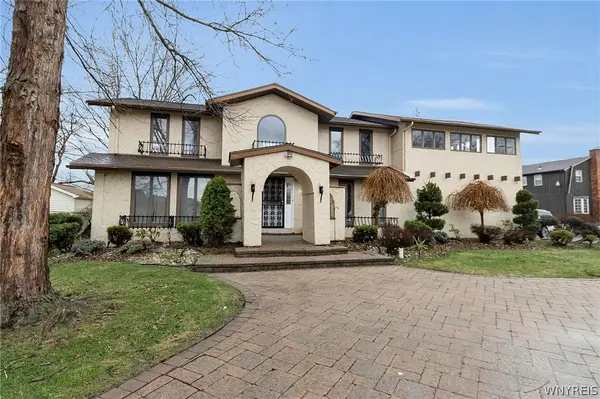 660 S Colony Road, Grand Island, NY 14072