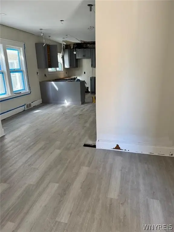 1540 Whitney Avenue, Niagara Falls, NY 14301 - #2