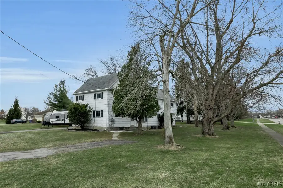 2793 Amsdell Road, Hamburg, NY 14075 - #3