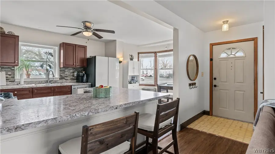 382 Ontario Street, Lockport, NY 14094 - #3