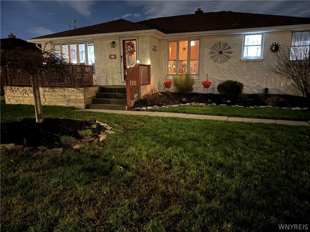 31 Santin Drive, Buffalo, NY 14225 - #1