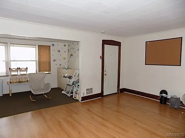 586 Wyoming Avenue, Buffalo, NY 14215 - #2