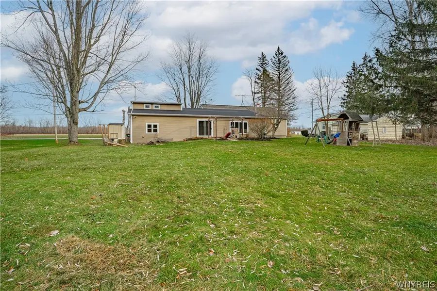 7330 Salt Road, Clarence Center, NY 14032 - #2