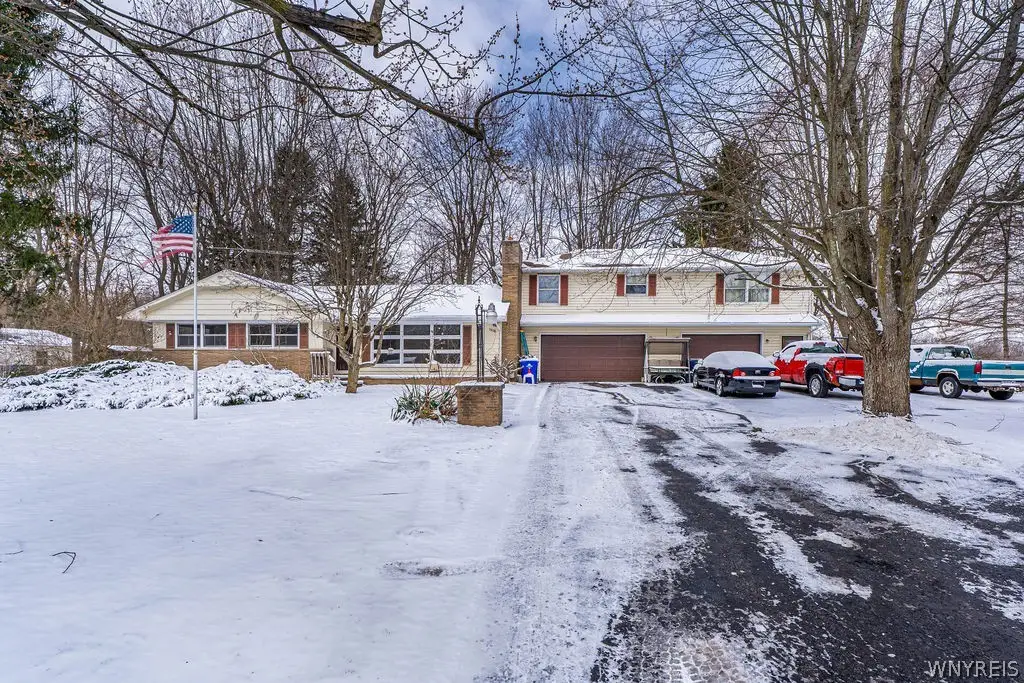 5808 Buell Street, Akron, NY 14001 - #1