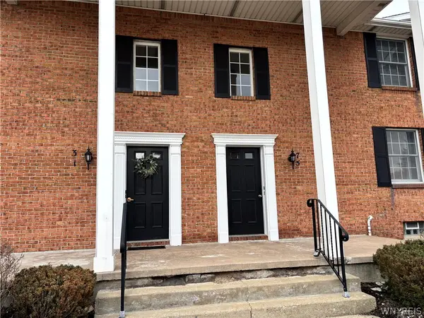 7 Tralee Ter, East Amherst, NY 14051