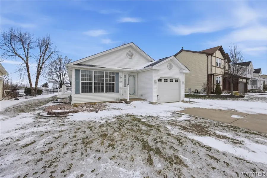 5148 Briercliff Drive, Hamburg, NY 14075 - #2