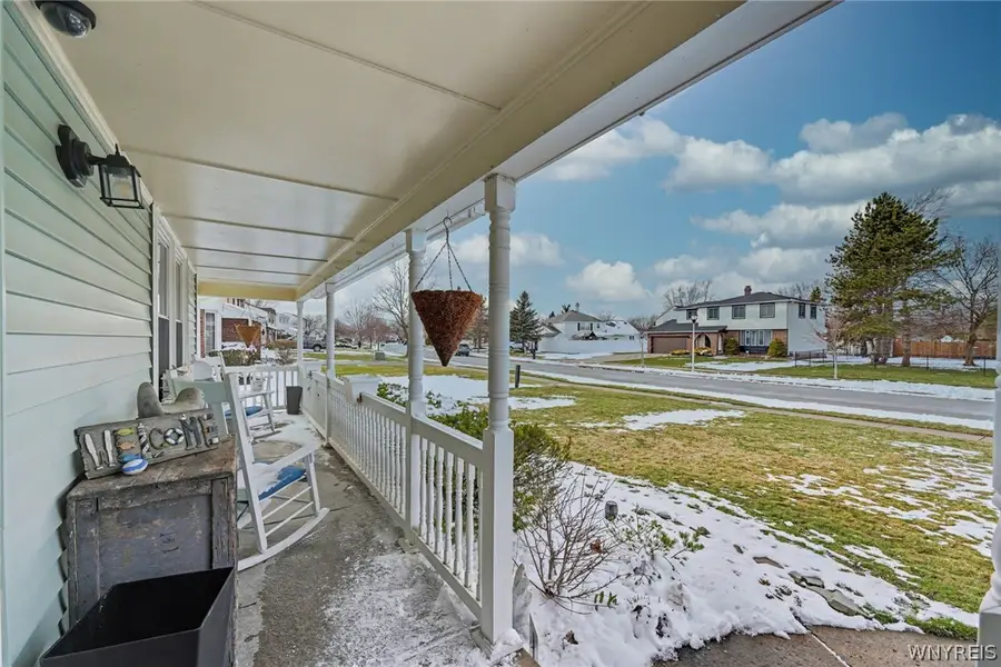 34 Pheasant Run Lane, Lancaster, NY 14086 - #3