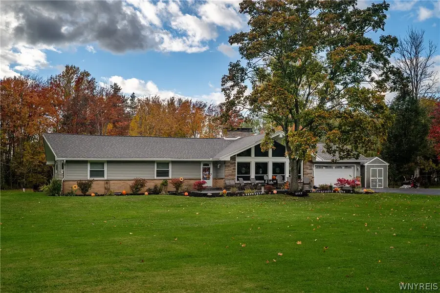 5242 Mckinley Parkway, Hamburg, NY 14075 - #3