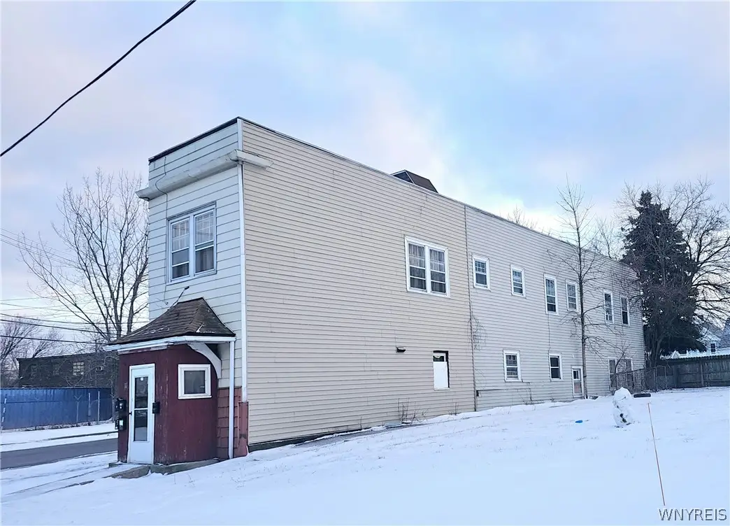 371 Riverside Avenue, Buffalo, NY 14207 - #1