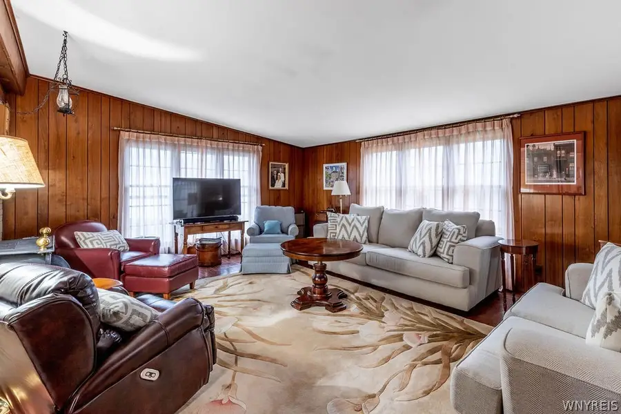 44 Pinevale Court, Buffalo, NY 14225 - #3