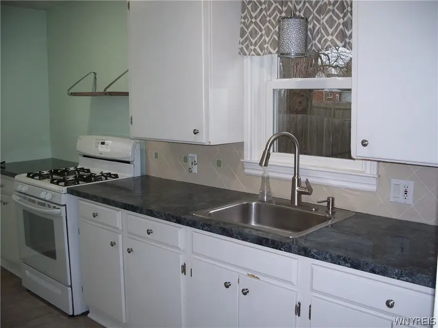 271 Seton Road, Buffalo, NY 14225 - #2