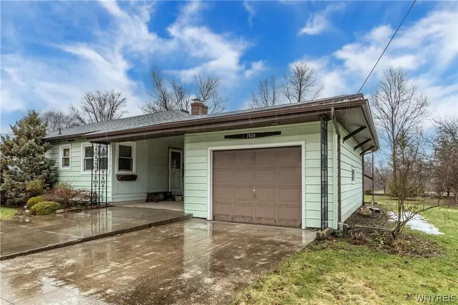 7529 Valley Circle Lane, Hamburg, NY 14075 - #3