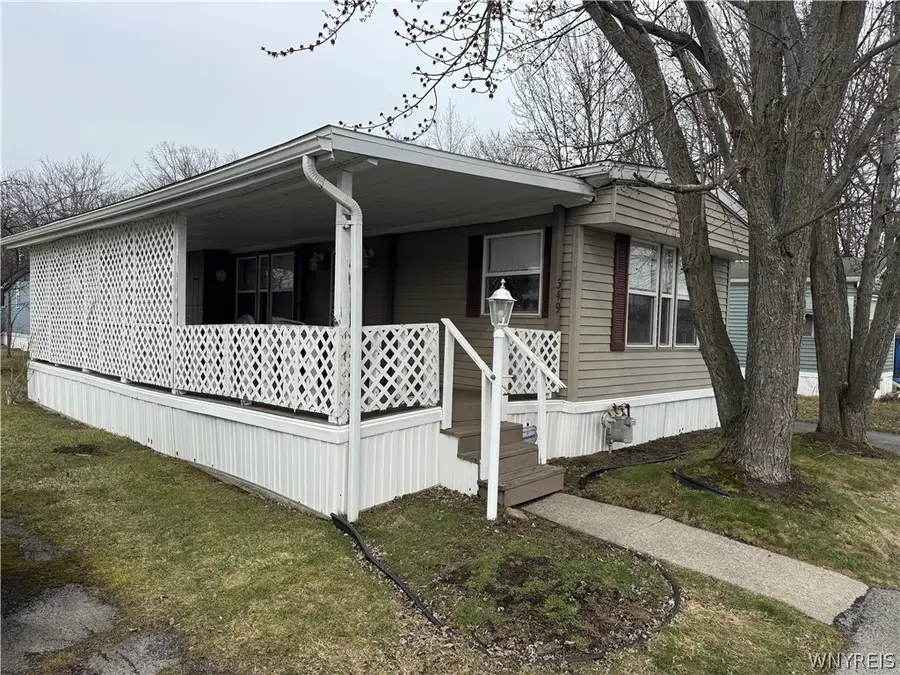 349 S Brookside, Lockport, NY 14094 - #3