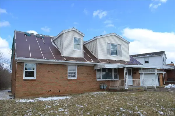 208 W Elmview Avenue, Buffalo, NY 14218