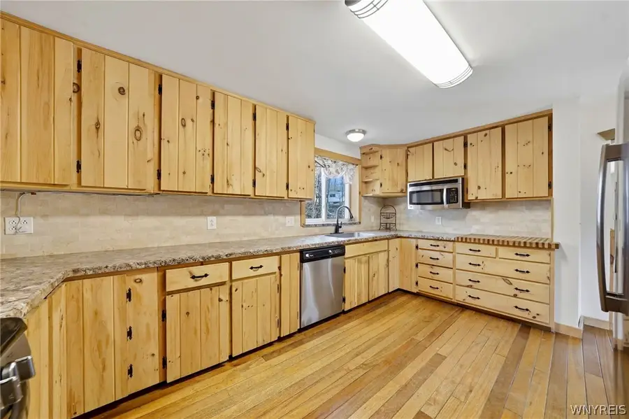 9198 Knapp Road, West Falls, NY 14170 - #3