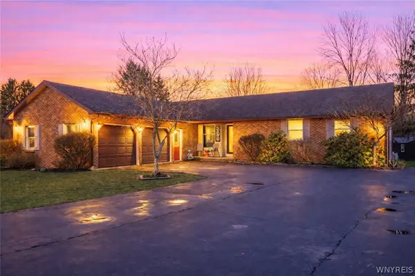 5566 Homestead Road, Hamburg, NY 14075