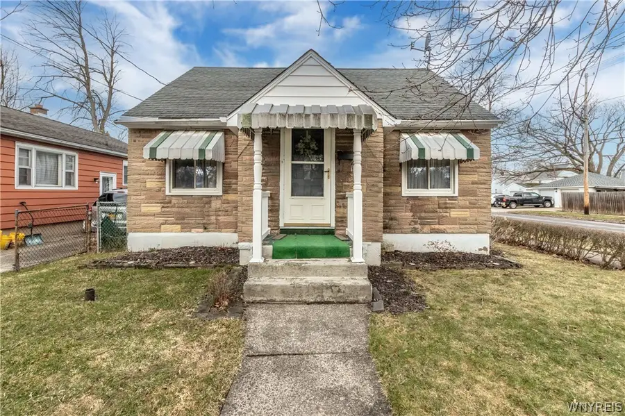 936 92nd Street, Niagara Falls, NY 14304 - #2