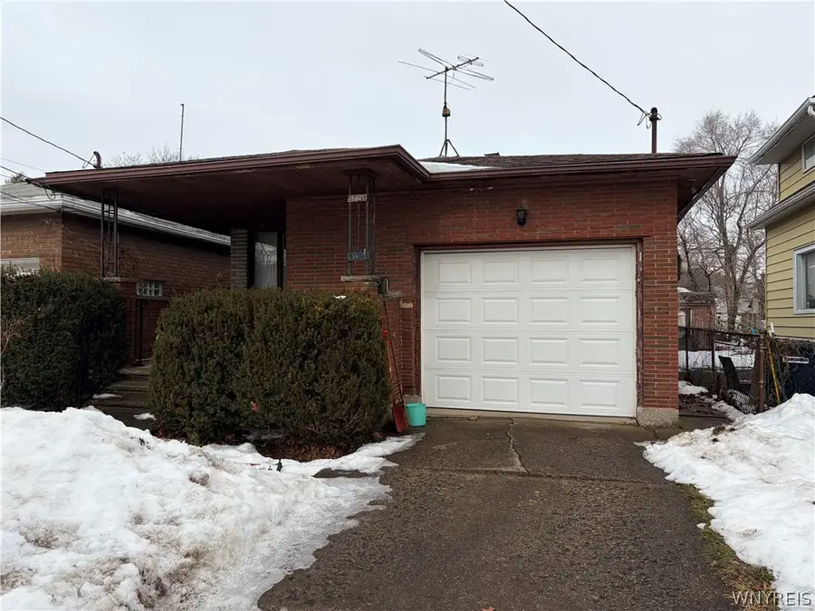 3406 Walnut Avenue, Niagara Falls, NY 14301 - #2