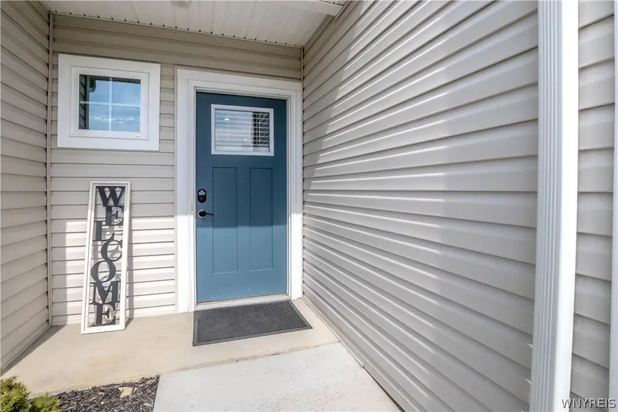 126 South Drive, West Seneca, NY 14218 - #2