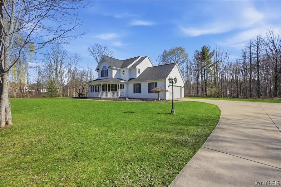 2665 Lakeview Road, Lake View, NY 14085 - #3