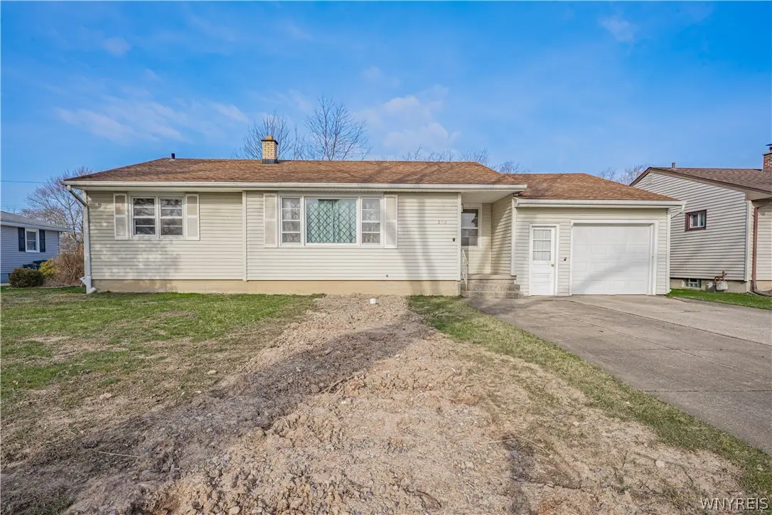 216 Belmont Court W, North Tonawanda, NY 14120 - #1