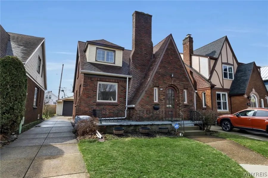 28 Woodward Avenue, Kenmore, NY 14217 - #2