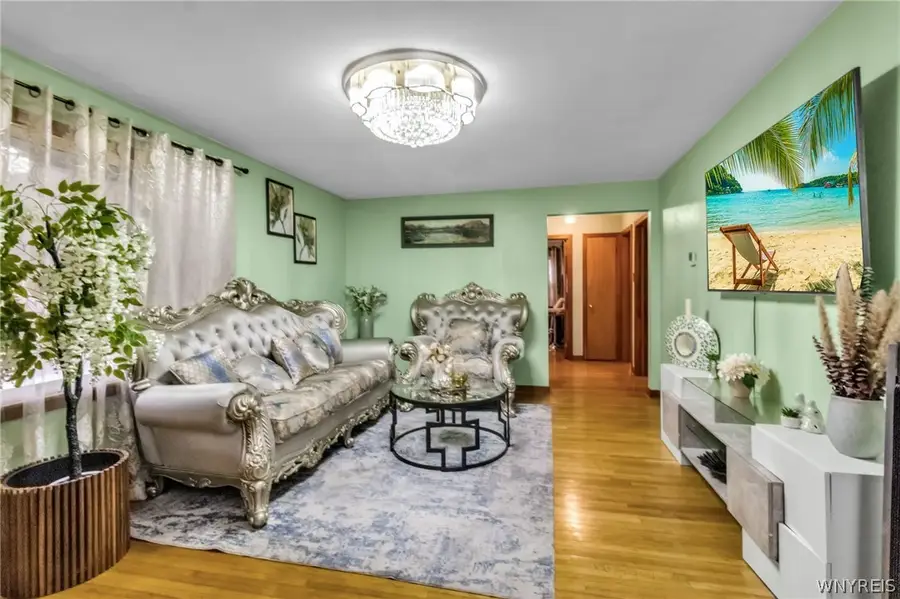 6428 John Avenue, Niagara Falls, NY 14304 - #3