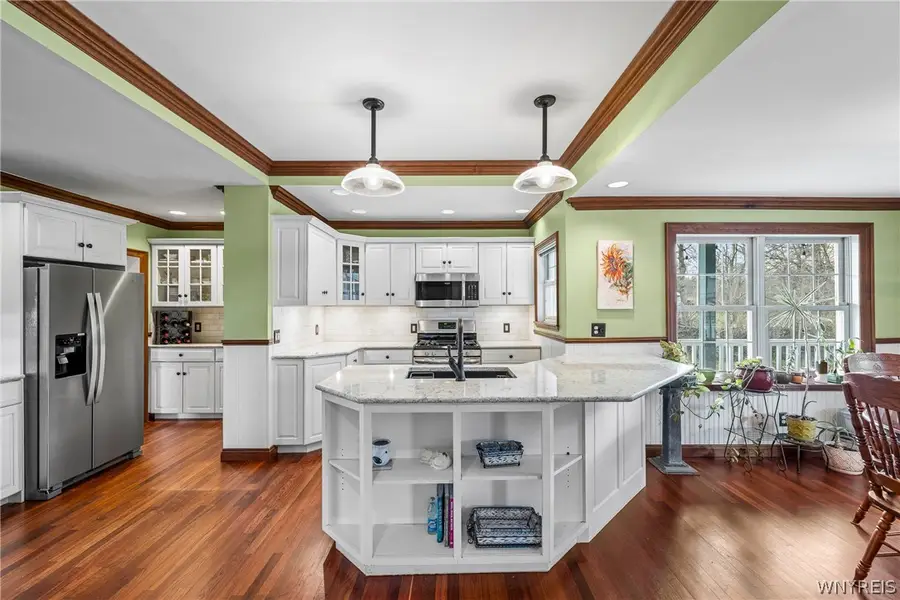 5910 Salt Road, Clarence, NY 14031 - #3