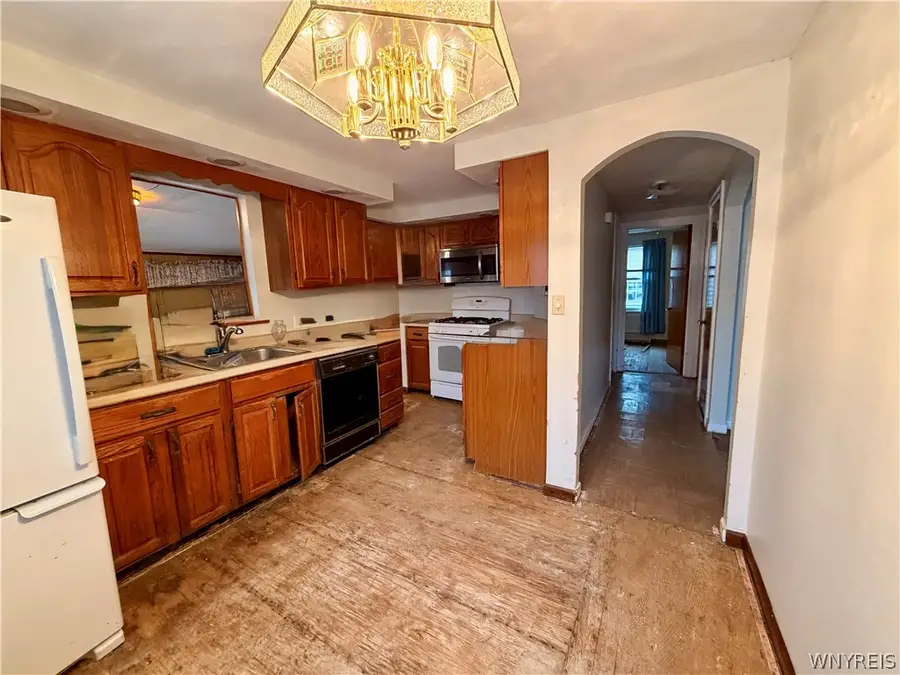 6584 Hamilton Drive, Derby, NY 14047 - #3