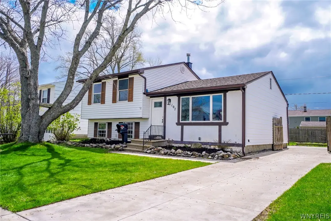 107 Le Havre Drive, Buffalo, NY 14227 - #1
