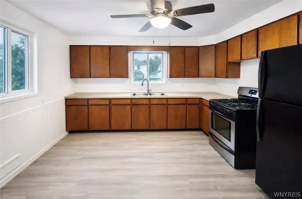 75 Beach Road, Buffalo, NY 14225