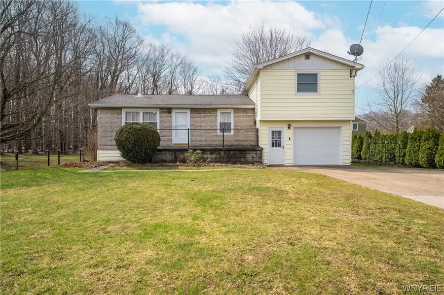 2125 Lakeview Road, Lake View, NY 14085 - #2