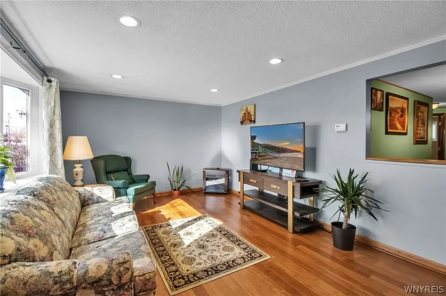 15 Theresa Drive, Buffalo, NY 14227 - #2