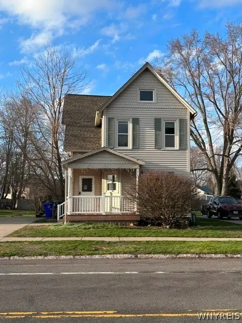 6067 East Avenue, Newfane, NY 14108