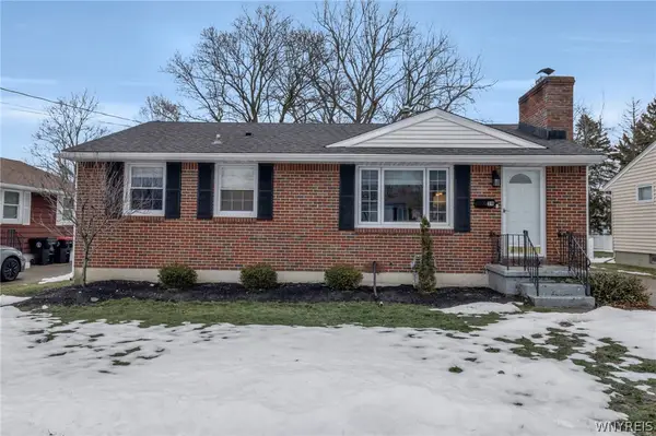 39 Linden Avenue, Lancaster, NY 14086