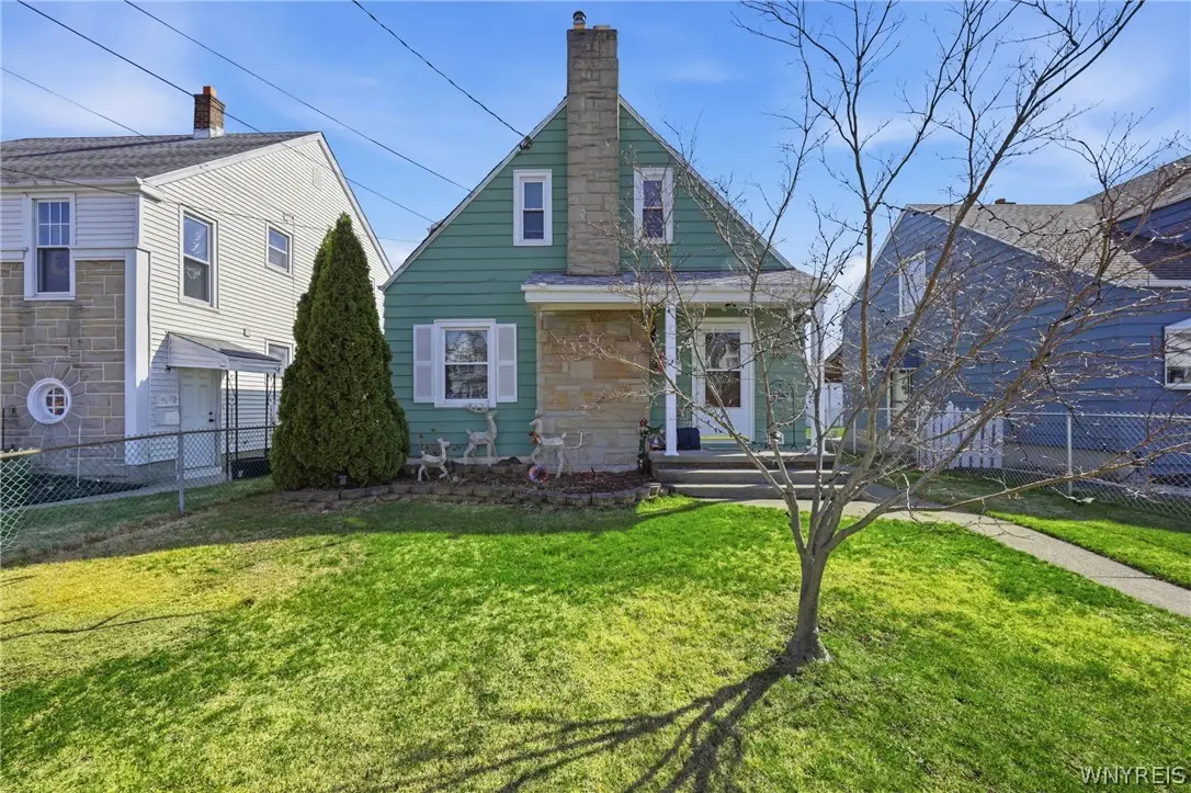 2733 Woodlawn Avenue, Niagara Falls, NY 14301 - #1