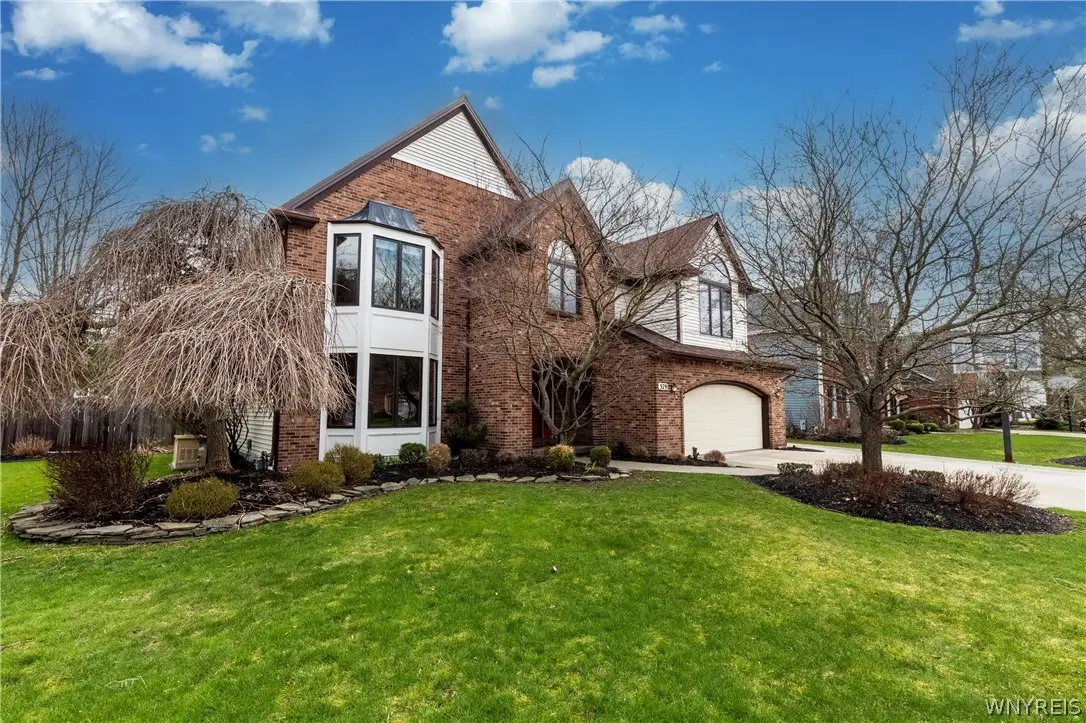 379 Wood Acres Drive, Amherst, NY 14051 - #1