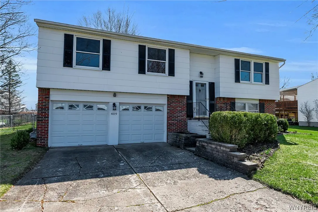 409 Tracey Lane, Grand Island, NY 14072 - #1