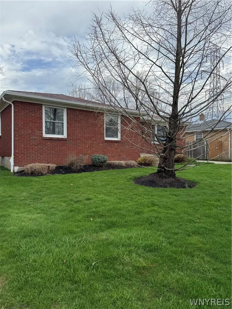 208 Nancycrest Lane, Buffalo, NY 14224 - #2