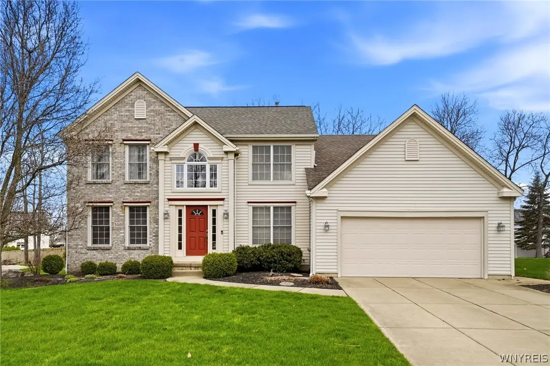 3460 Parkwood Common, Hamburg, NY 14075 - #1