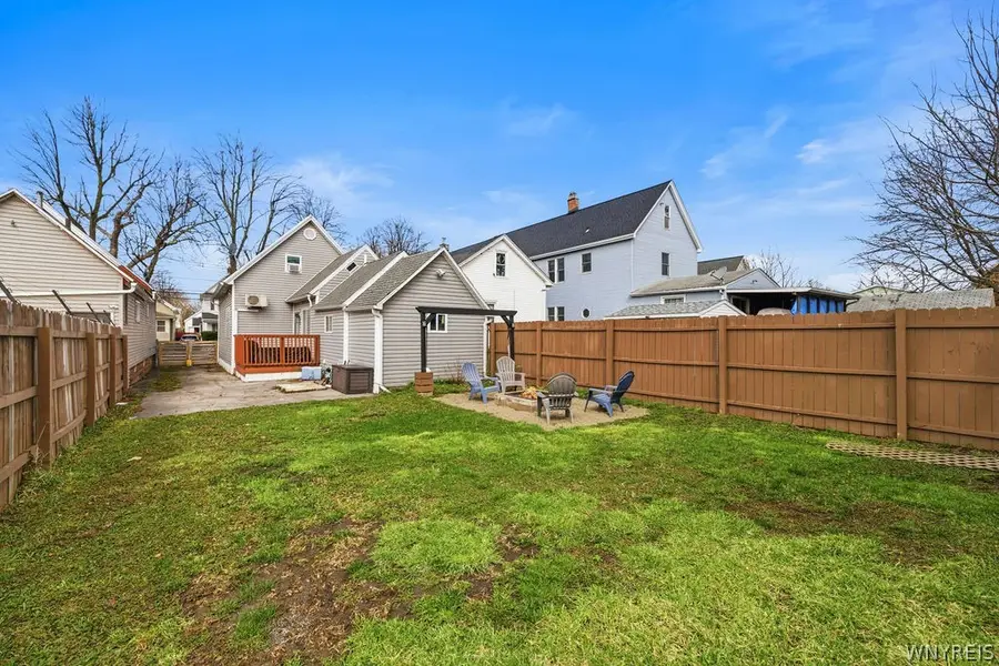 65 Benzinger Street, Buffalo, NY 14206 - #3