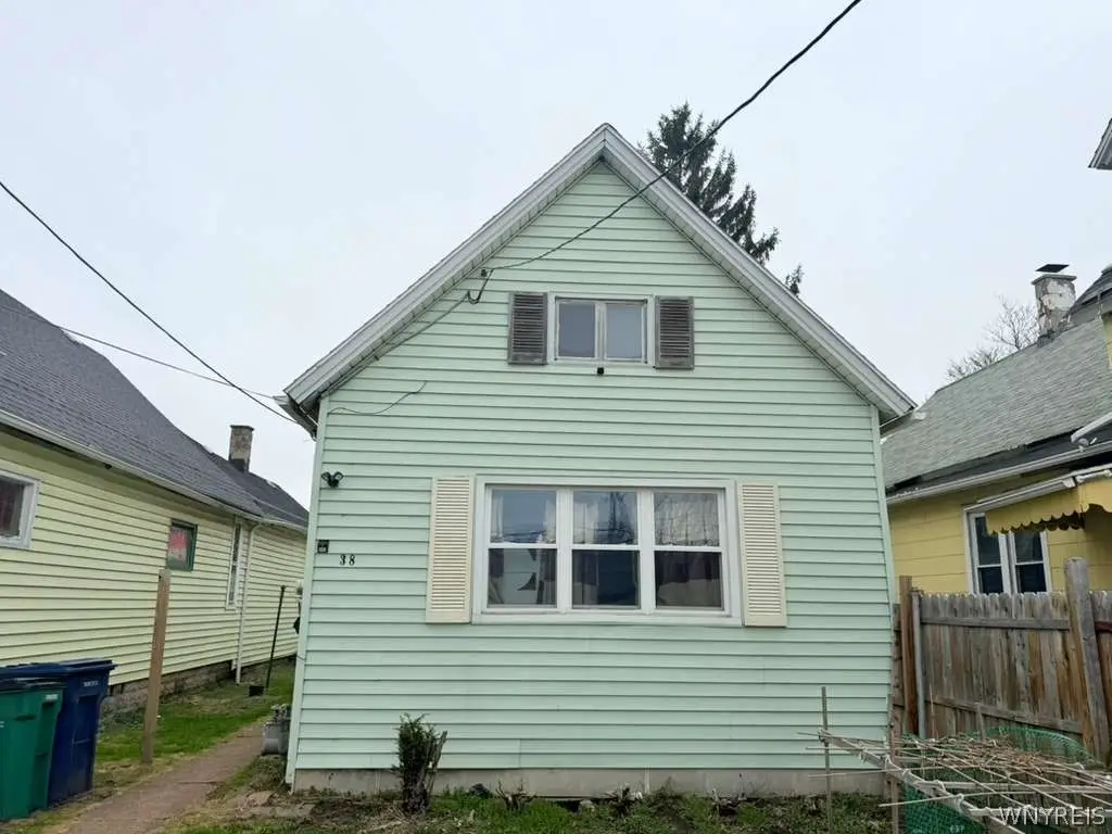38 Lathrop Street, Buffalo, NY 14212 - #1