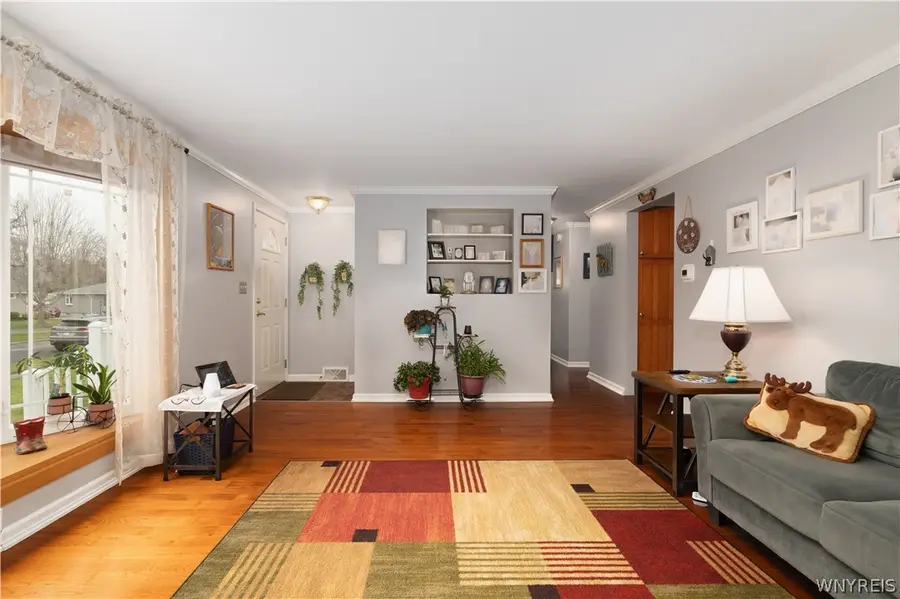 31 Jefferson Drive, Lockport, NY 14094 - #3