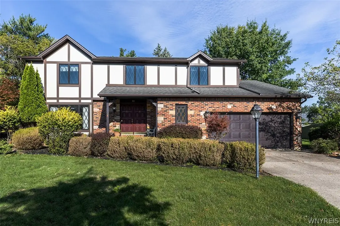 15 Hilltop Cts, Buffalo, NY 14224 - #1